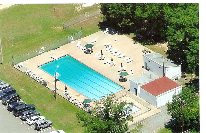 ferry farm pool picture